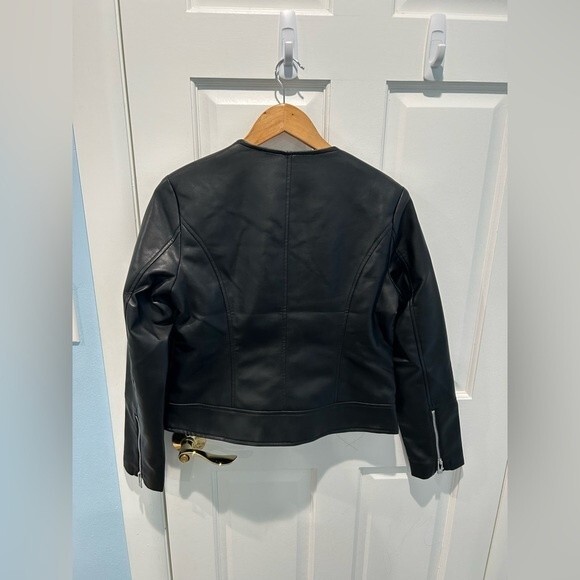 NEW VIA SPIGA Women Collarless Pleather Moto Jacket Black Size S or XL - Picture 4 of 12